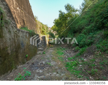 Ancient route to Langar Khani Gate with steps on fort wall 133040356