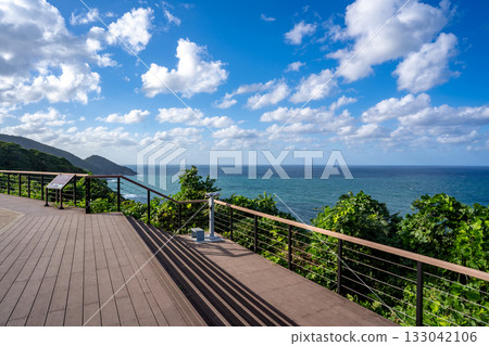 View of the Oki Islands from the observation deck of Mihonoseki Lighthouse 133042106