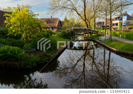 skyline of old town Giethoorn skyline of old town Giethoorn 133045421