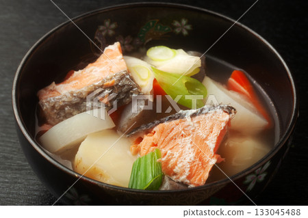 Three syrup of salmon 133045488