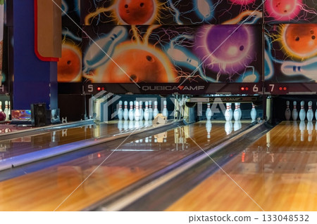 Bowling Bowling 133048532