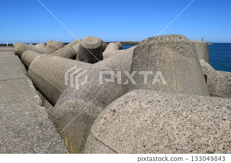 Coastal wave-dissipating block Coastal wave-dissipating block 133049843