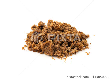 Black rye bread isolated, dark brown sliced loaf, sourdough borodinsky rugbrod square slices 133050029