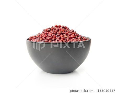 Red adzuki beans isolated, raw azuki bean pile, Vigna angularis legume seeds, dry red mung bean Red adzuki beans isolated, raw azuki bean pile, Vigna angularis legume seeds, dry red mung bean 133050147