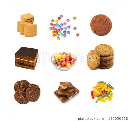 Assorted cakes set isolated. Many biscuit desserts, sweet bakery collage, cookie collection Assorted cakes set isolated. Many biscuit desserts, sweet bakery collage, cookie collection 133050318