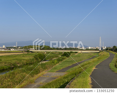 Cycling road along the Inagawa River 133051250