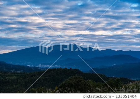 Dawn of Mt. Sumon Dawn of Mt. Sumon 133051404