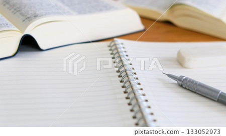 Educational image: English-Japanese dictionary and writing implements, copy space, 16:9 133052973