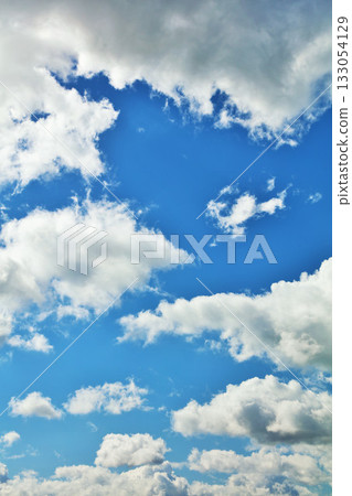  藍天和雲彩 133054129