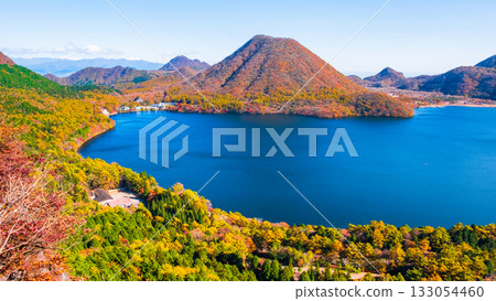 Mount Haruna (Autumn): View from Mount Kabuki and Suzuriiwa 133054460