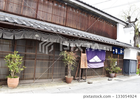 上田市：武田味噌直營店與舊北國街道柳町街景 133054924