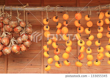 Dried persimmon and onion Dried persimmon and onion 133055345