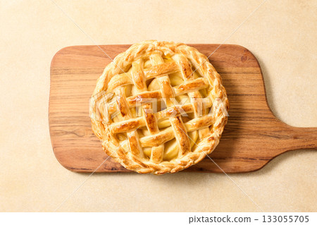 homemade apple pie 133055705