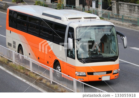 Sightseeing bus image 133055918