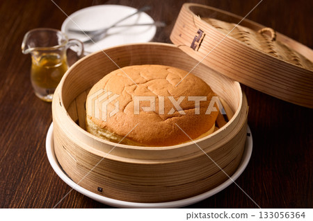 台灣卡斯提拉蛋糕，用竹蒸籠蒸製 133056364