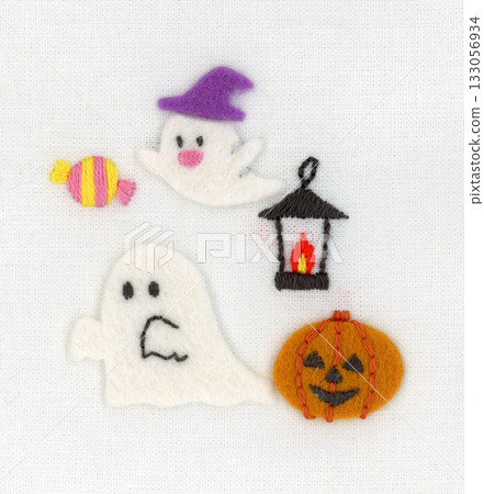 Halloween ghost, jack-o'-lantern, candy and lamp embroidery and applique 133056934