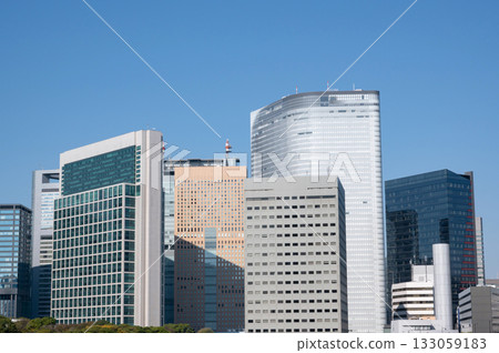 從築地橋眺薰留 從築地橋眺薰留 133059183