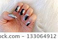Monotone Nails 133064912