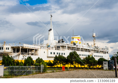 Seikan Ferry Memorial Ship Hakkoda Maru [Aomori City, Aomori Prefecture] 133066189