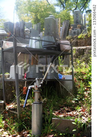 Cemetery hand pump Cemetery hand pump 133066482