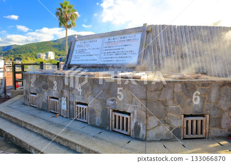 【長崎縣】晴天時，小濱溫泉的熱氣騰騰的鍋 133066870