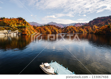 Okadaden湖秋葉 133067488