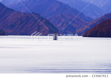 Lake Tadami in autumn 133067911