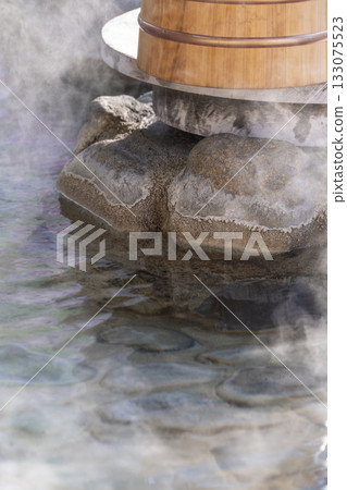 Image of a hot spring: Hawaiian hot spring 133075523