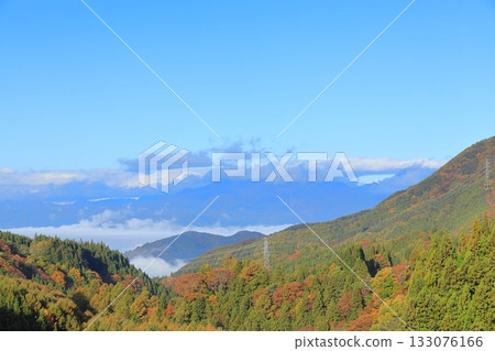 Takai Dam and the Hakuba mountain range as seen from Matsukawa Valley 133076166