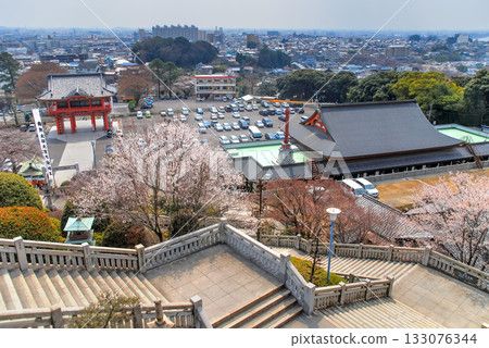 Inuyama City: View of the city and cherry blossoms from Mount Narita (Aichi Prefecture) Inuyama City: View of the city and cherry blossoms from Mount Narita (Aichi Prefecture) 133076344