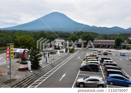 山梨縣公路站鳴澤和富士山 山梨縣公路站鳴澤和富士山 133078097