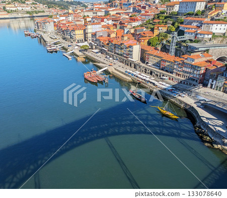 Porto Old Town bridge reflection Porto Old Town bridge reflection 133078640