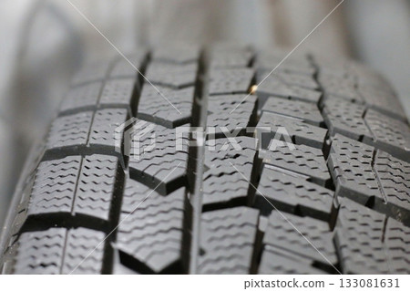 Studless tire tread surface Studless tire tread surface 133081631
