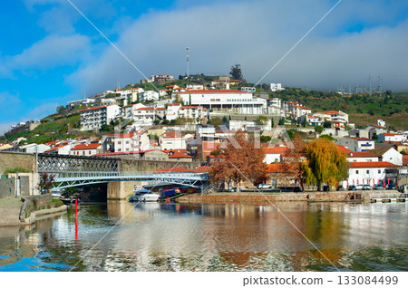 Pinhao Douro valley river Portugal 133084499