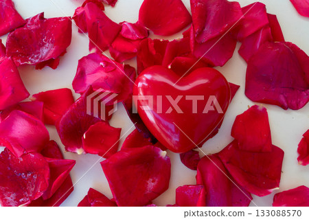 Key with the heart as a symbol of love Key with the heart as a symbol of love 133088570