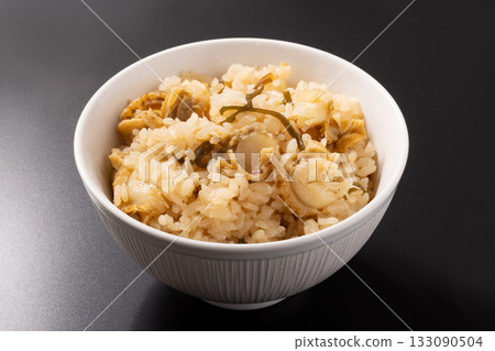 Scallop and kelp rice Scallop and kelp rice 133090504