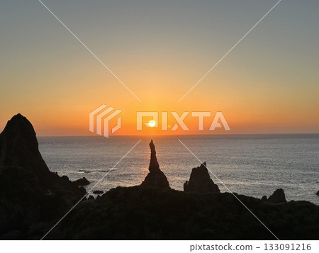 Sunset lighting up Candle Rock Sunset lighting up Candle Rock 133091216
