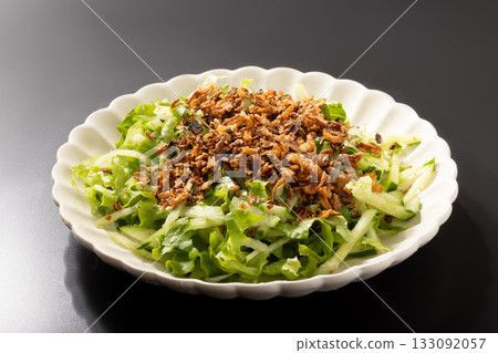 Fried Onion Salad 133092057