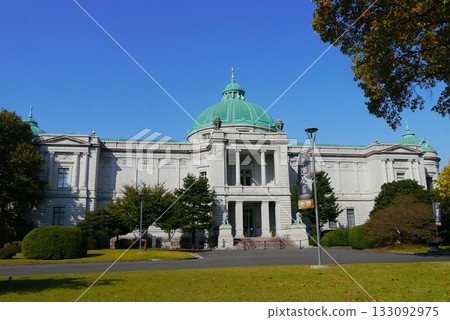 說到日本的寶庫,如果你來到上野,東京國立博物館是必遊之地。 說到日本的寶庫,如果你來到上野,東京國立博物館是必遊之地。 133092975