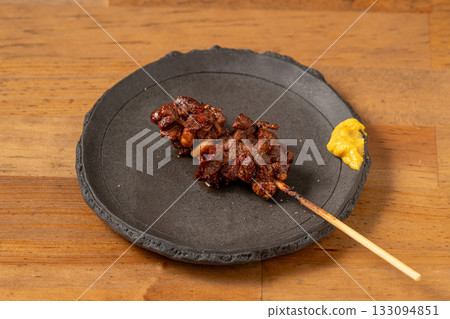 Yakitori served in a plate 133094851