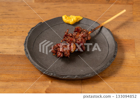 Yakitori served in a plate 133094852
