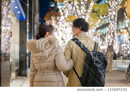 A couple on a date with illuminations A couple on a date with illuminations 133097230