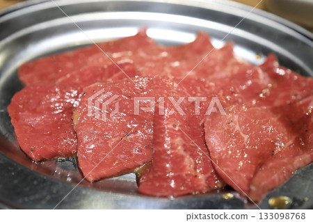 Japanese black beef yakiniku (loin) Japanese black beef yakiniku (loin) 133098768