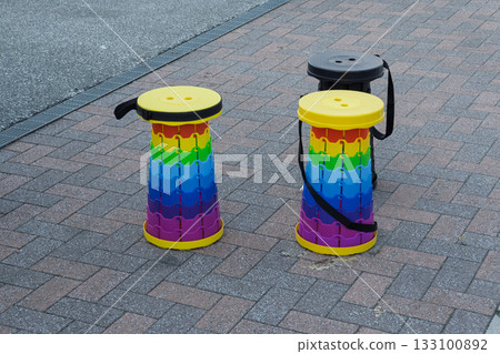 大阪府松原市松原市場：活動紀錄及幕後花絮[排隊時準備的折疊椅] 133100892