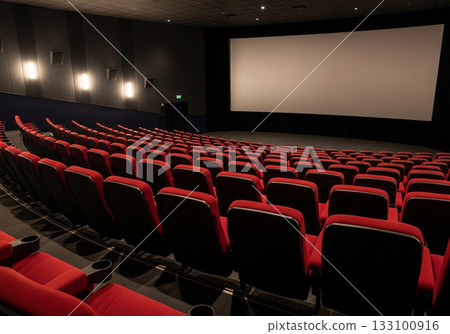 無人看電影 133100916