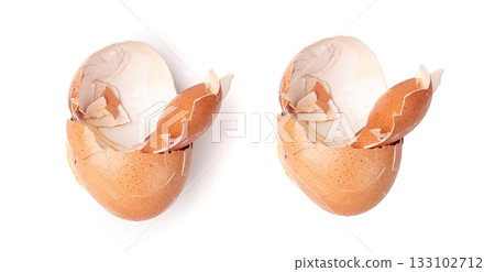 Broken Egg Shell, Crushed Eggshell, Calcium Supplement, Cracked Eggshells, Compost Ingredient Broken Egg Shell, Crushed Eggshell, Calcium Supplement, Cracked Eggshells, Compost Ingredient 133102712