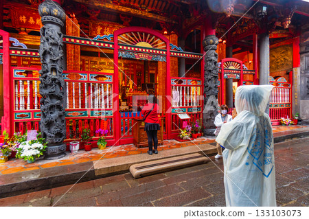 Longshan Temple, Taiwan, Taipei, Taiwan travel 133103073