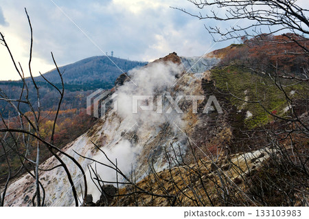 White smoke rising from Noboribetsu Onsen "Hiyoriyama" White smoke rising from Noboribetsu Onsen "Hiyoriyama" 133103983