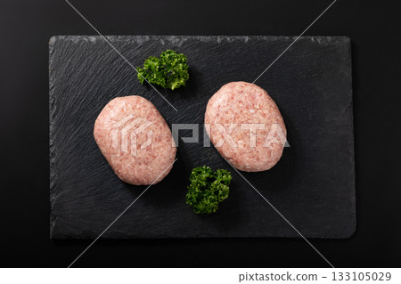 新鮮漢堡牛排(國產牛肉、國產豬肉) 新鮮漢堡牛排(國產牛肉、國產豬肉) 133105029