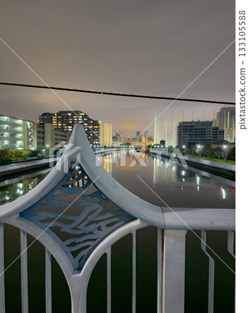 From the bridge over the canal 133105588